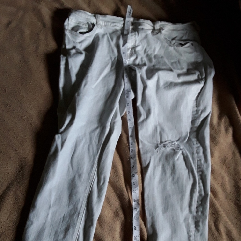 More pics of white old navy distressed jean